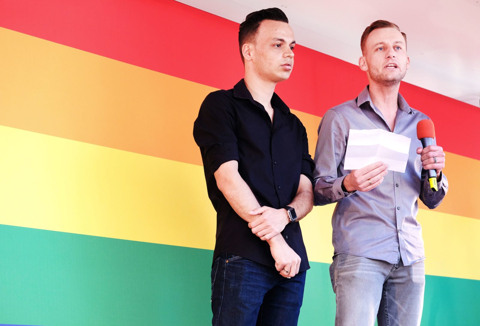 Boys who punched gay couple while yelling 'homo' and 'faggot' weren't being homophobic, judge rules