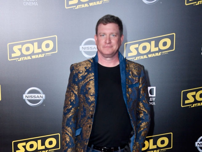 Disney actor fired for trying to hook up with 13 year old boy