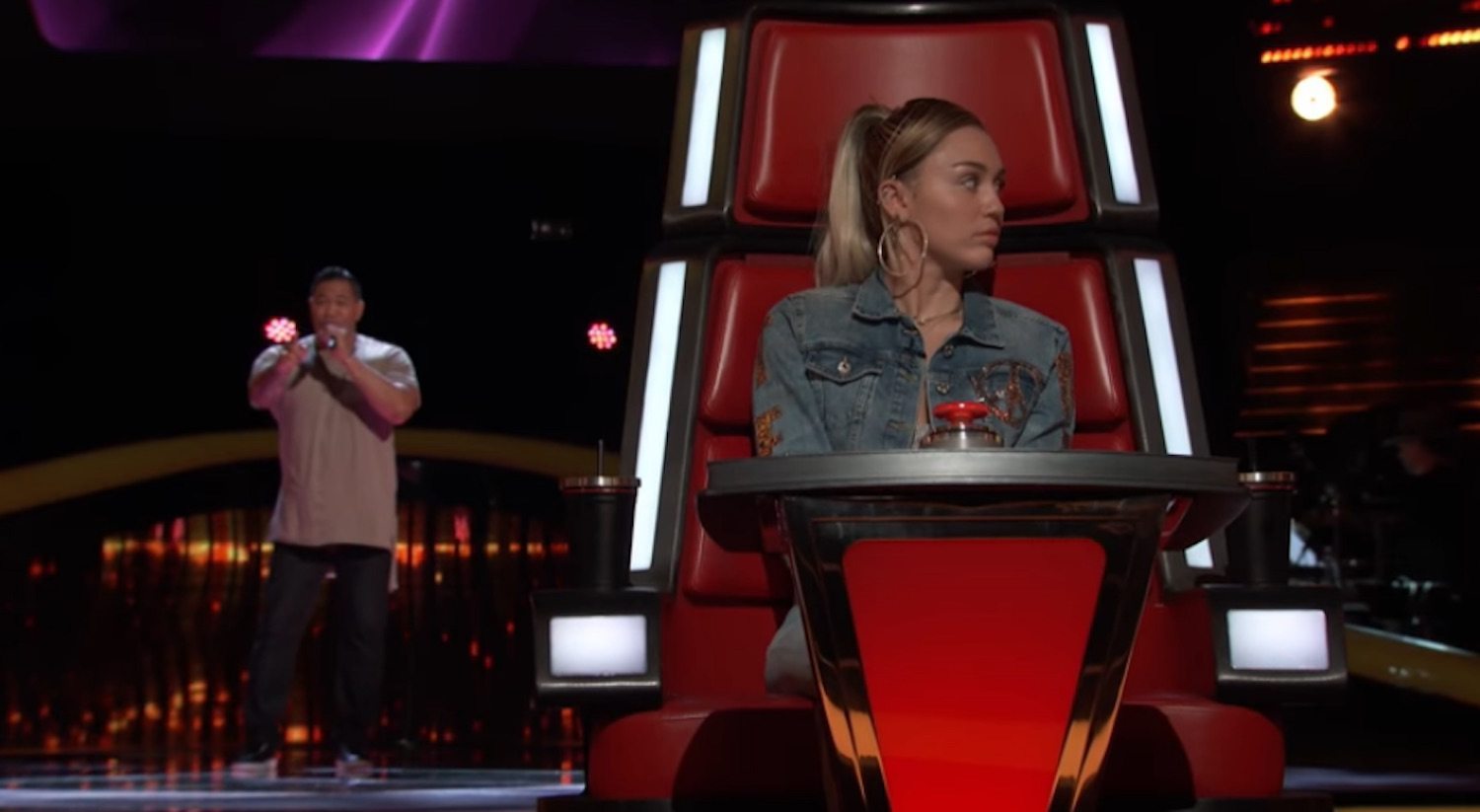 Out gay former NFL player turns to singing in beautiful The Voice audition
