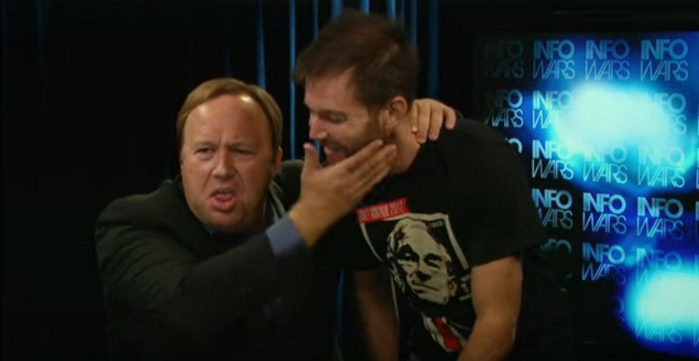 Alex Jones 'groomed staff for homosexual sex,' lawsuit alleges