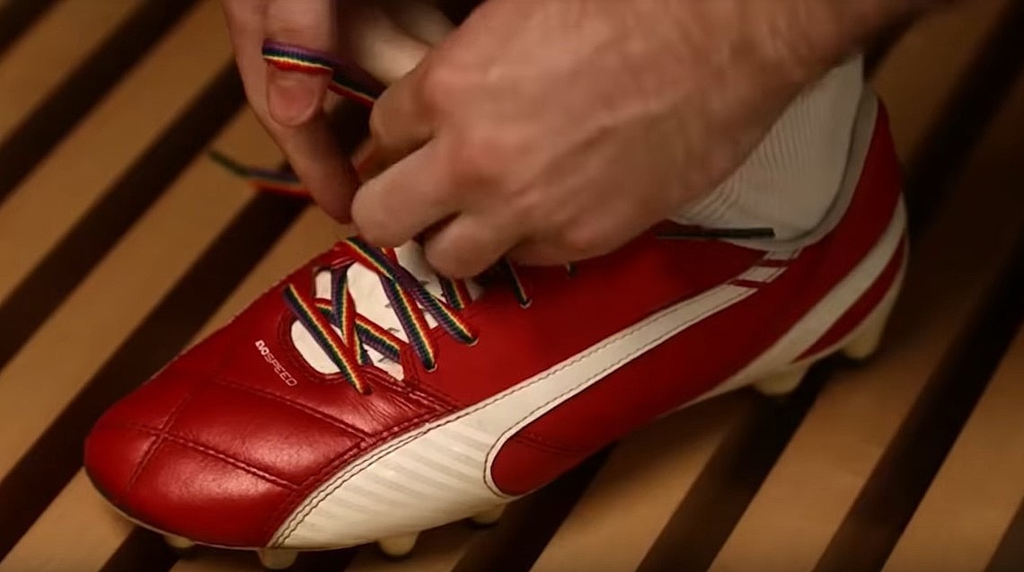 Gay footballer announces exact date of his upcoming identity reveal