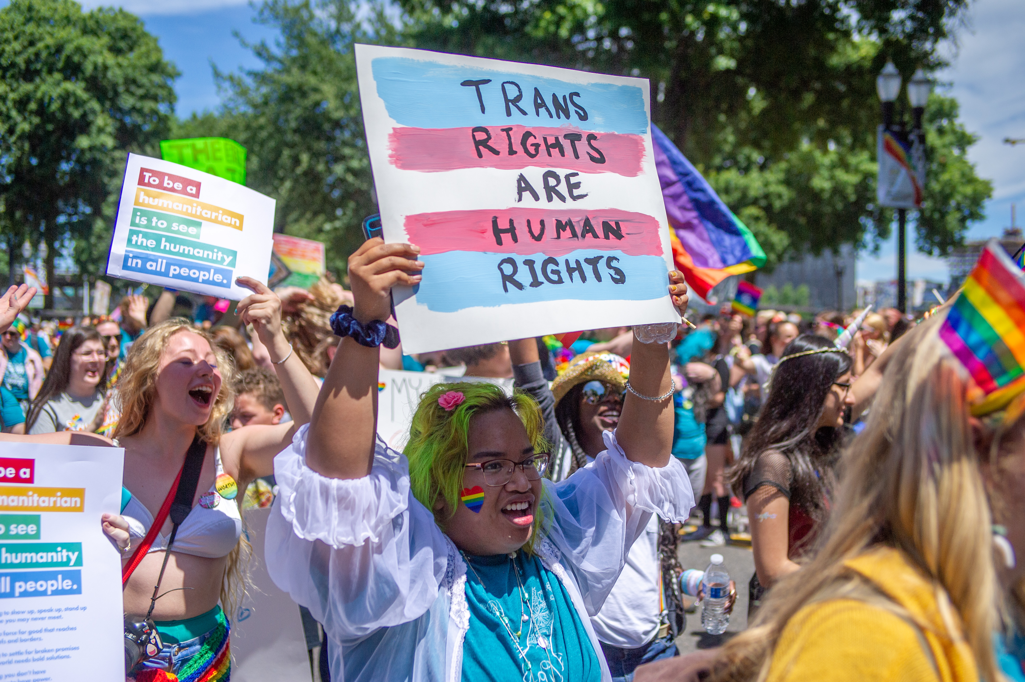 Non-binary people gain legal recognition and birth certificate rights in historic Oregon ruling