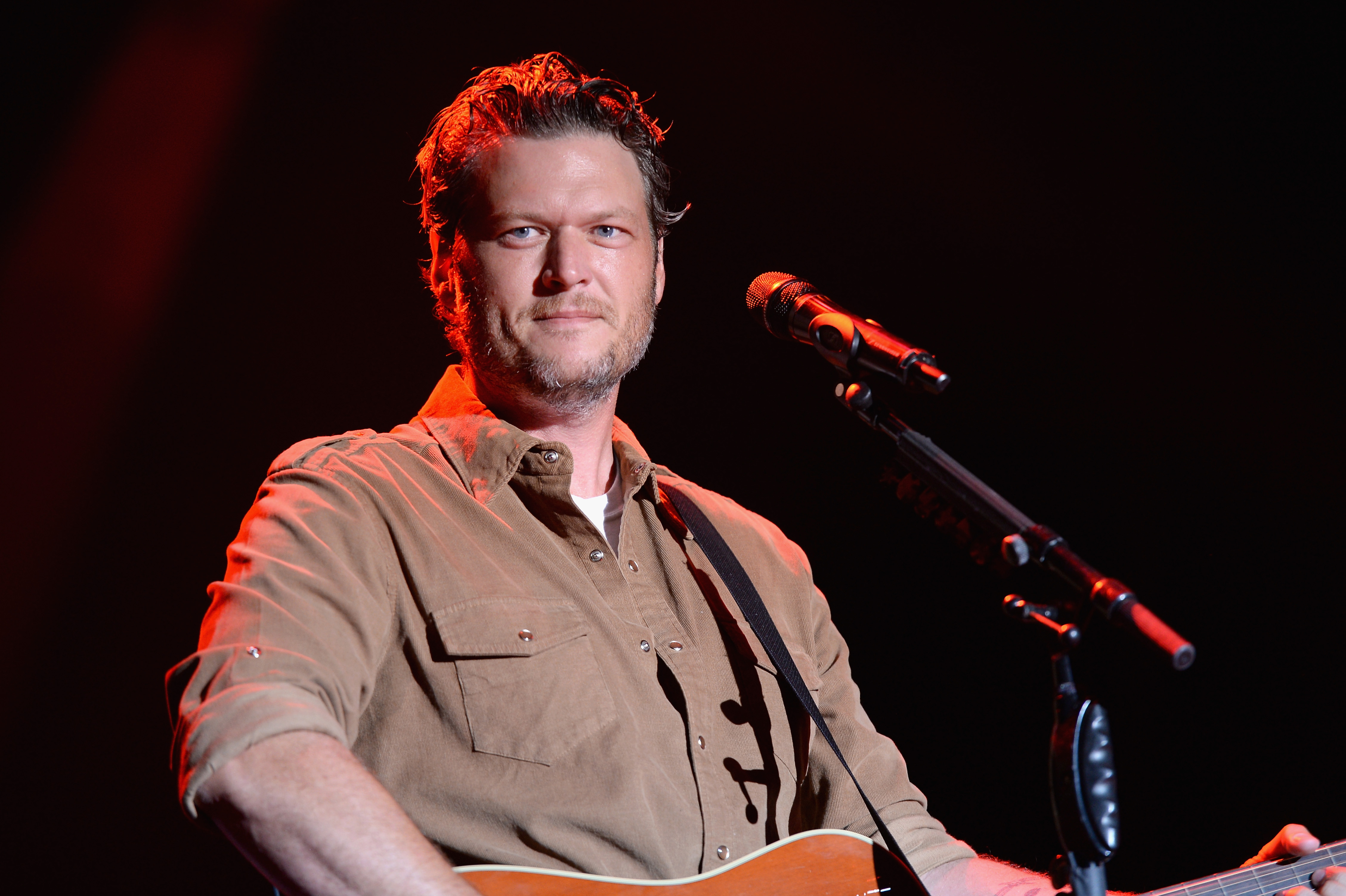 Blake Shelton denies dissing Lil Nas X in new single 'Hell Right'