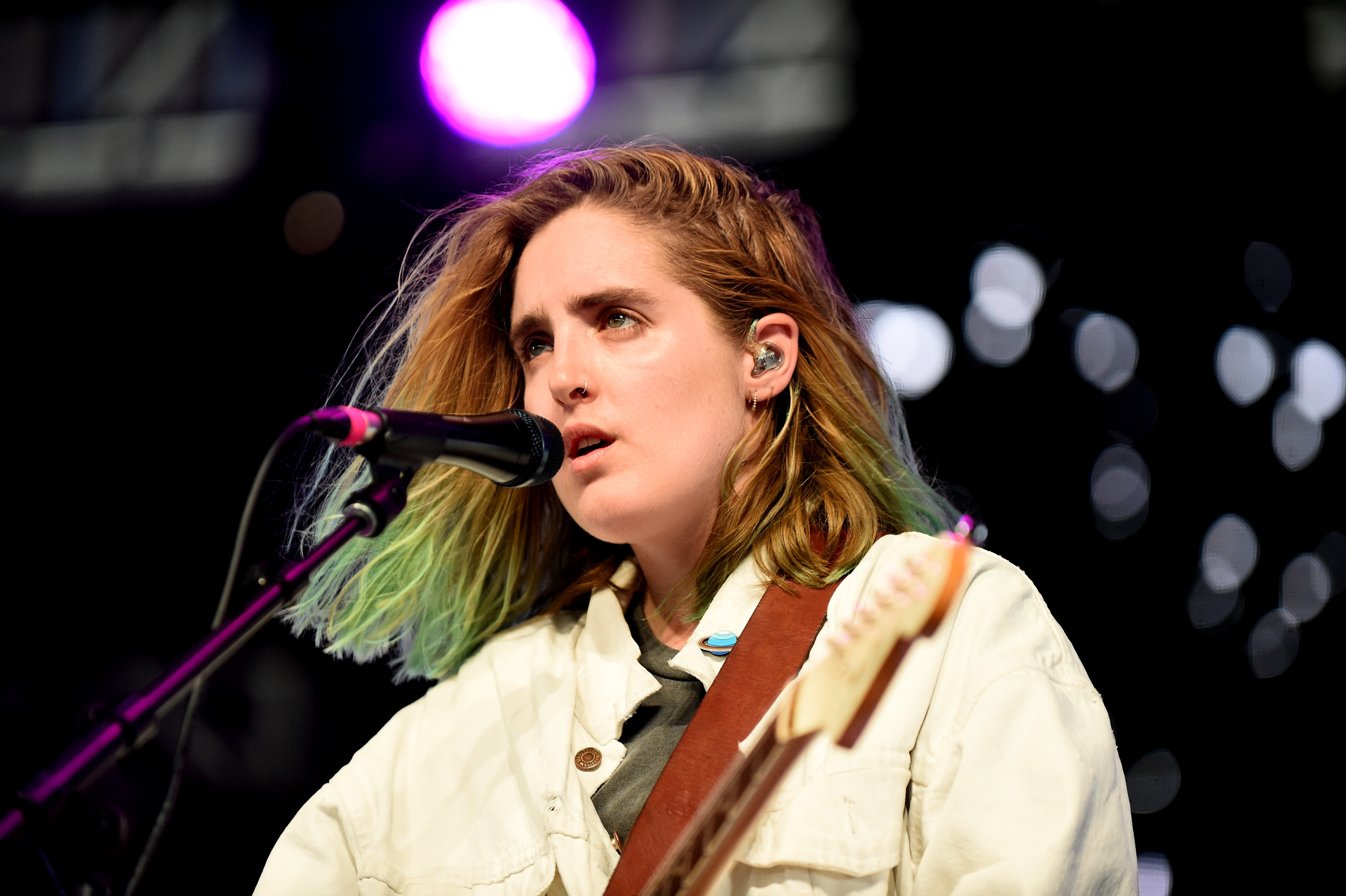 Electropop singer Shura: 'God can't hate gays - I was blessed by the Pope'