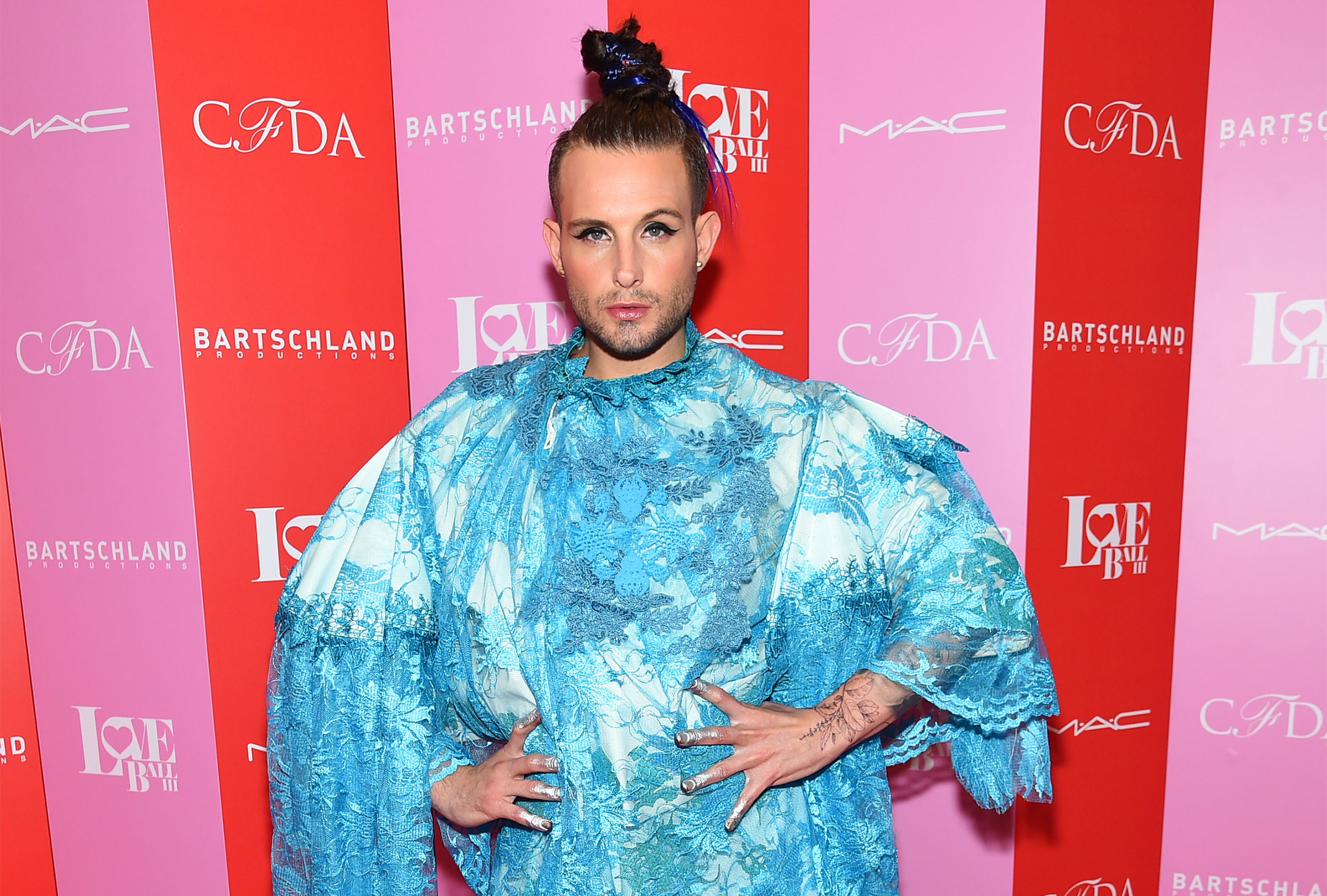 The Walking Dead spin-off casts gender-fluid bisexual actor Nico Tortorella