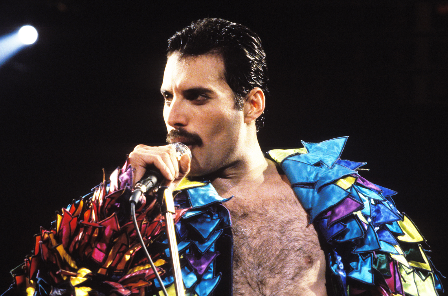 13 incredible, brave and bold queer moments from Freddie Mercury, the greatest showman of all time