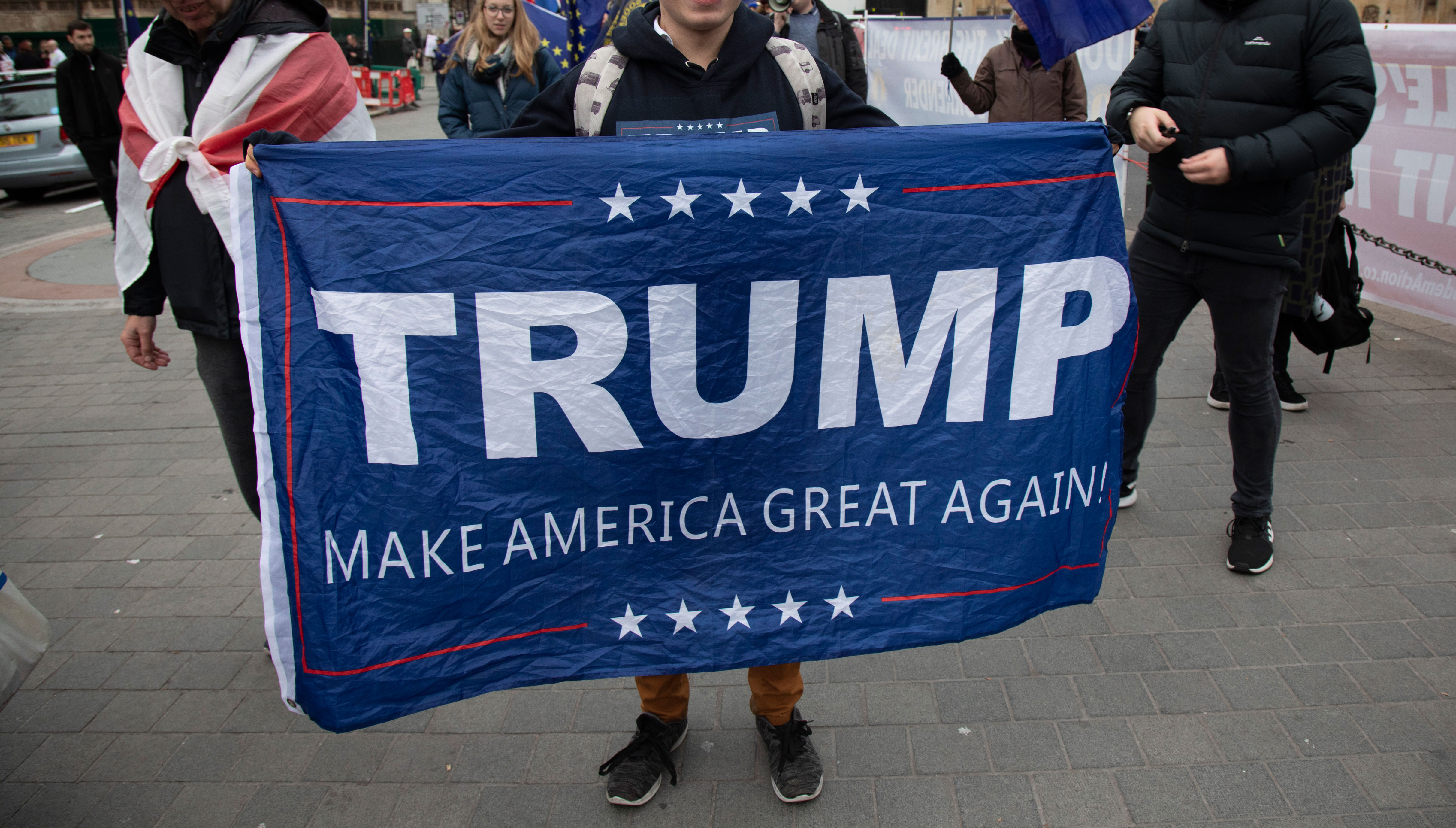 Straight students with 'Make America Great Again' flags hijack LGBT club's first meeting