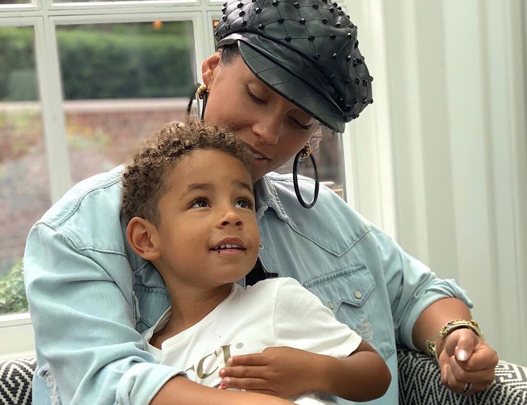 Alicia Keys shares her amazing response after son felt 'ashamed' for wanting a rainbow manicure