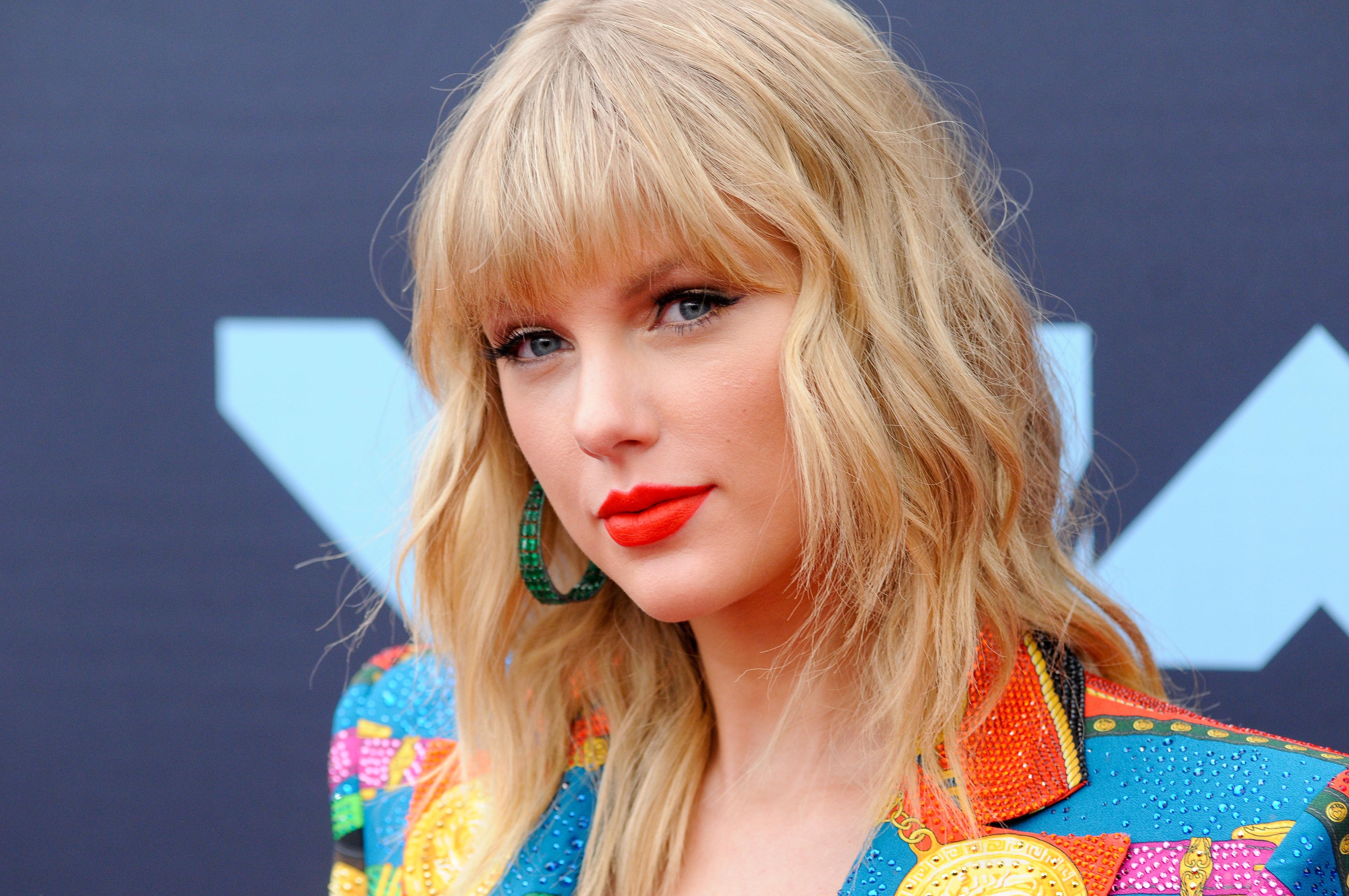 Taylor Swift blasts 'brutal' 2020 census for excluding and erasing trans and non-binary people