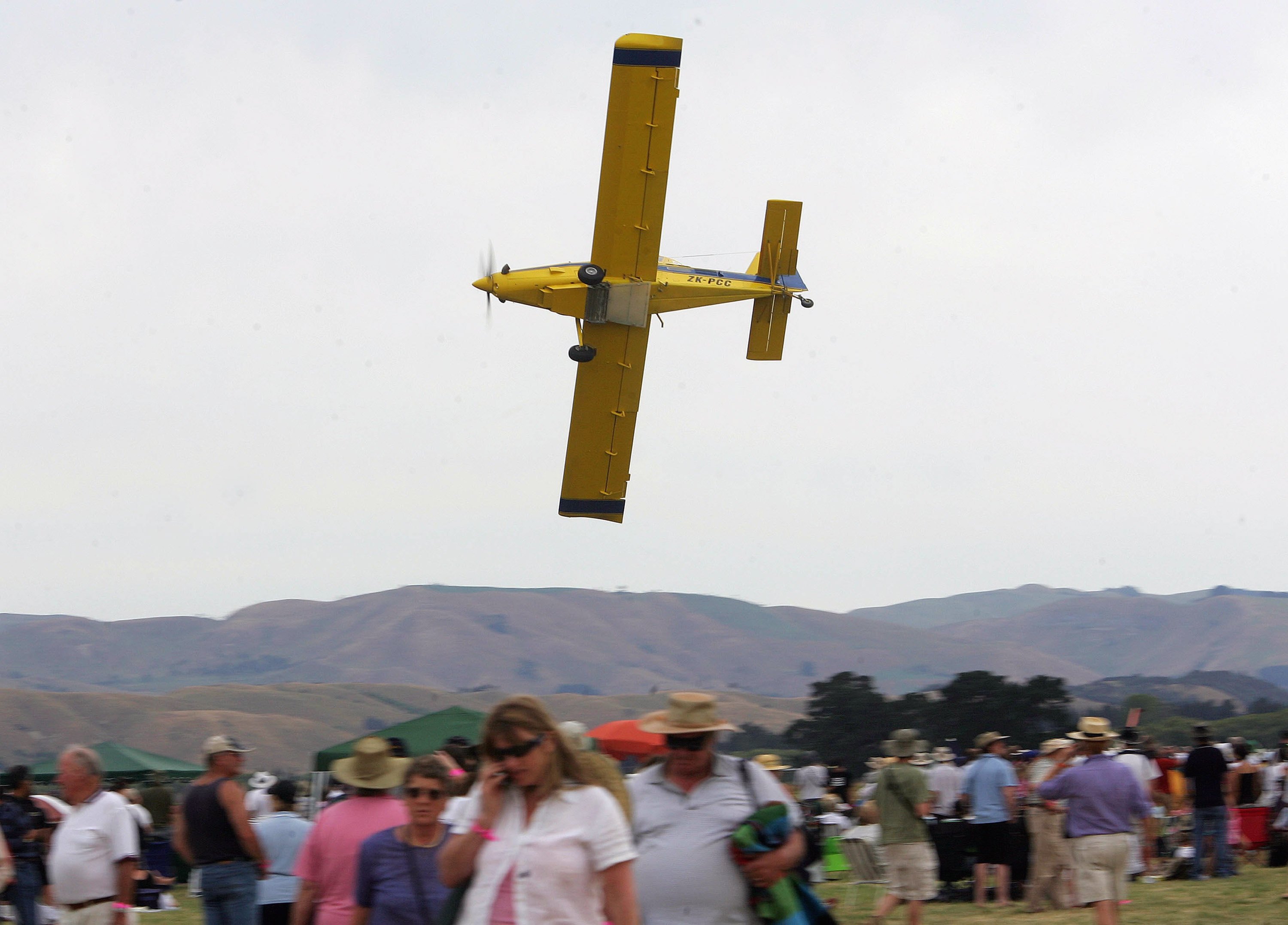 Latest gender reveal disaster causes plane crash in Texas