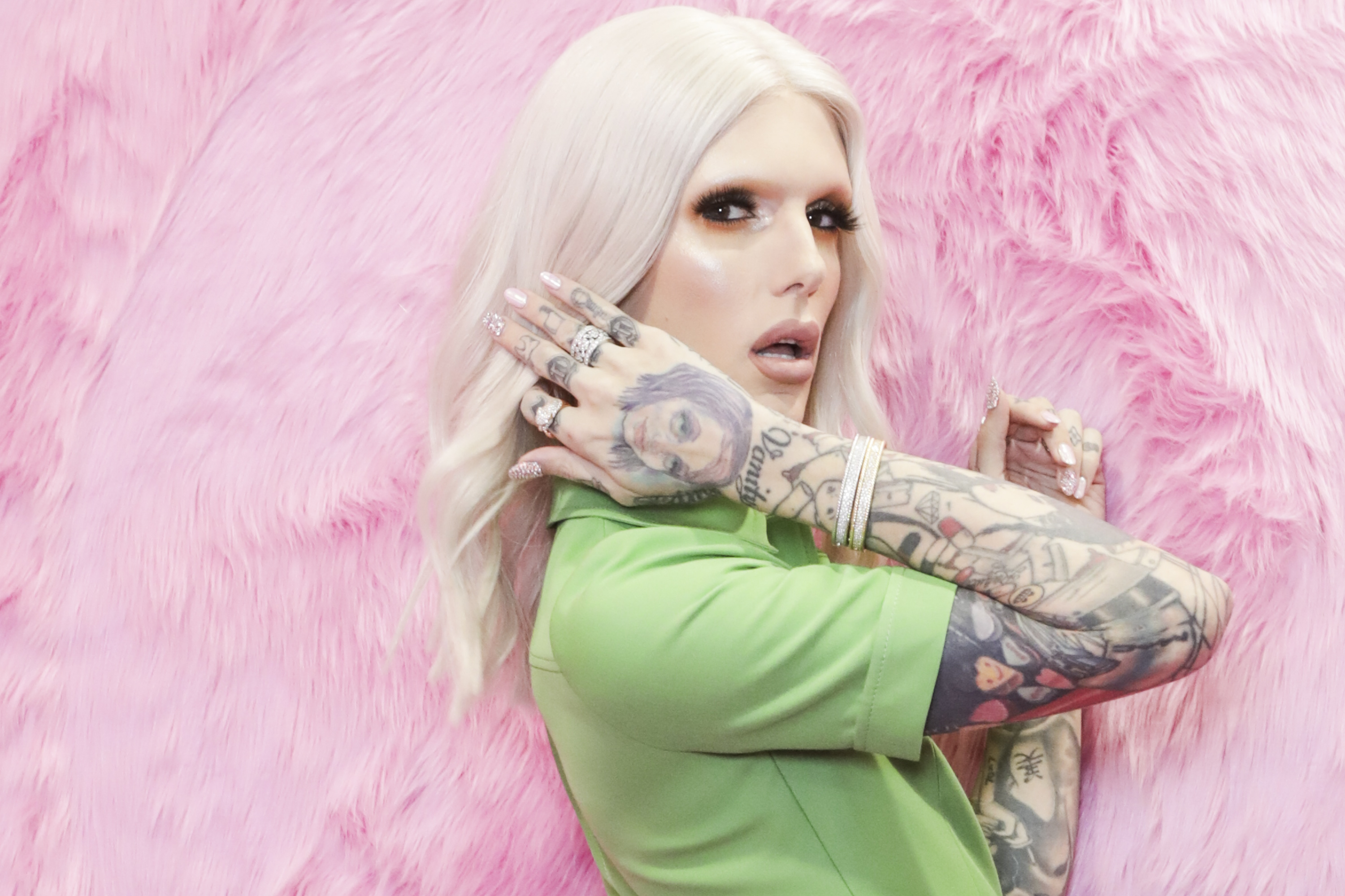 Jeffree Star is now feuding with the 10-year-old son of Kourtney Kardashian. Yes, really