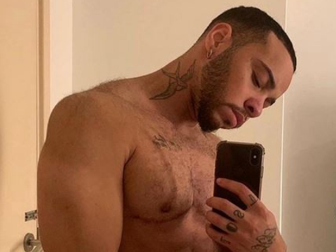 Trans model slams Instagram for removing steamy photo, says cis men get away with posting more explicit content
