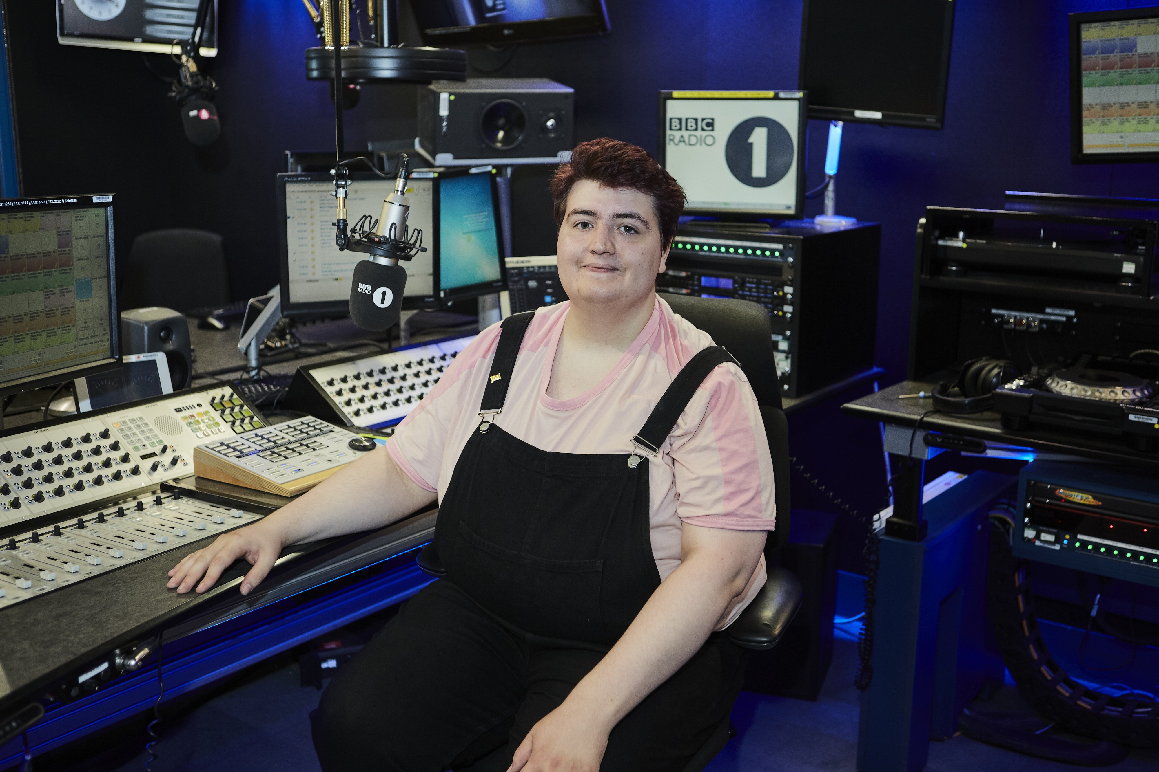 First-ever non-binary BBC Radio 1 presenter perfectly explains how coming out freed them from shame