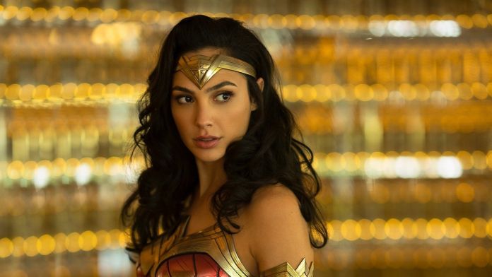 The new Wonder Woman 1984 trailer is full of drag queen kicks, bisexual energy... and is that Diana Prince on a date with another woman?