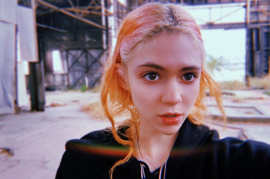 Grimes will let her baby discover their own gender identity