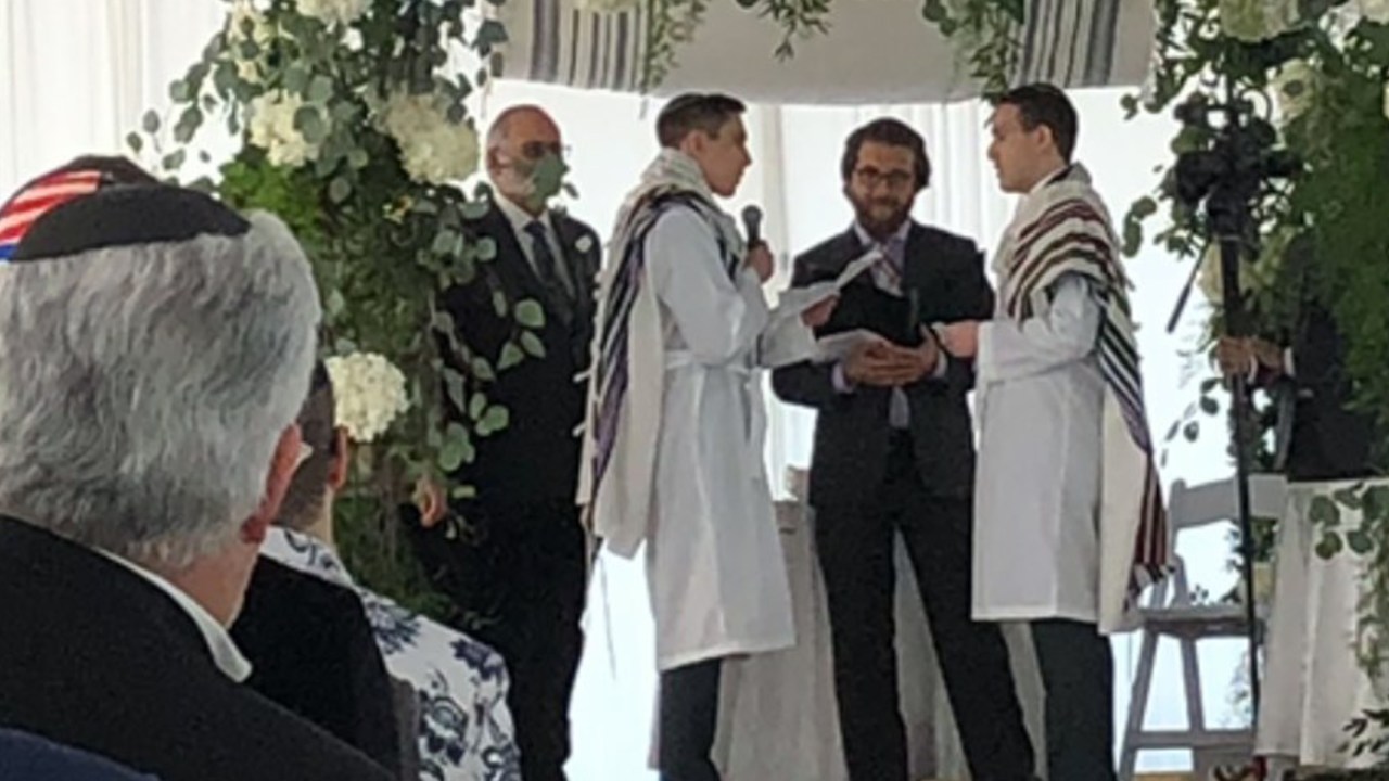 This Orthodox Jewish rabbi just performed his first-ever 'joyous' same-sex wedding