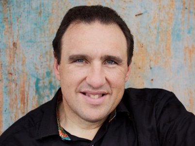 Anti-LGBT+ pastor and coronavirus conspiracy theorist arrested for continuing to hold services in his megachurch