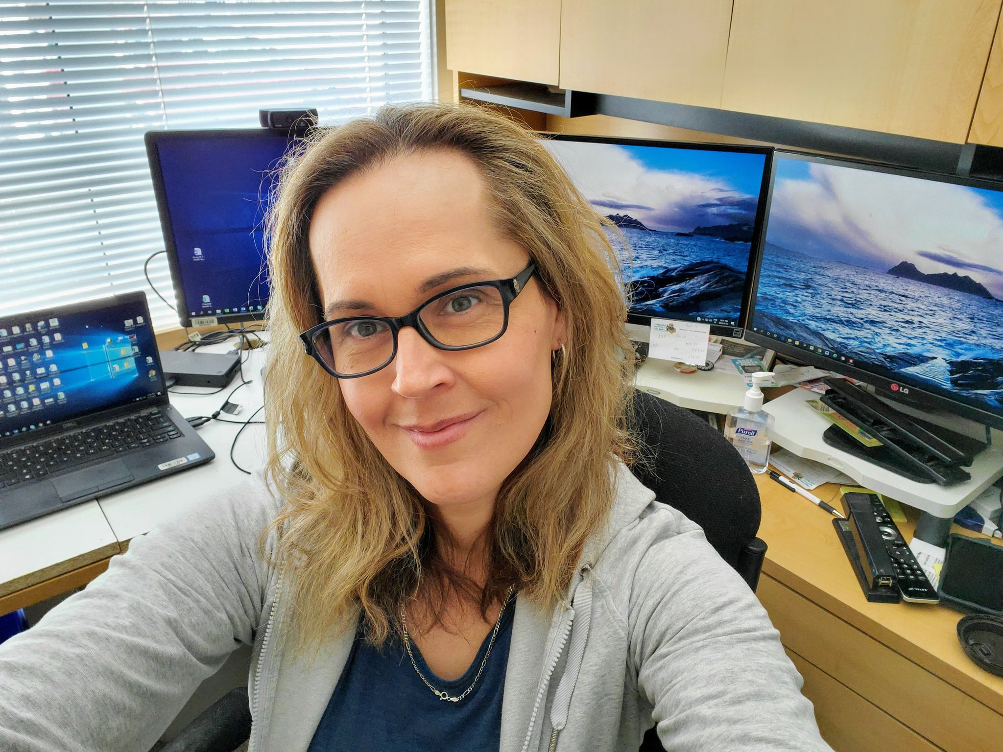 Emergency services operator repeatedly misgenders activist and assumes all trans women are sex workers in horrific call