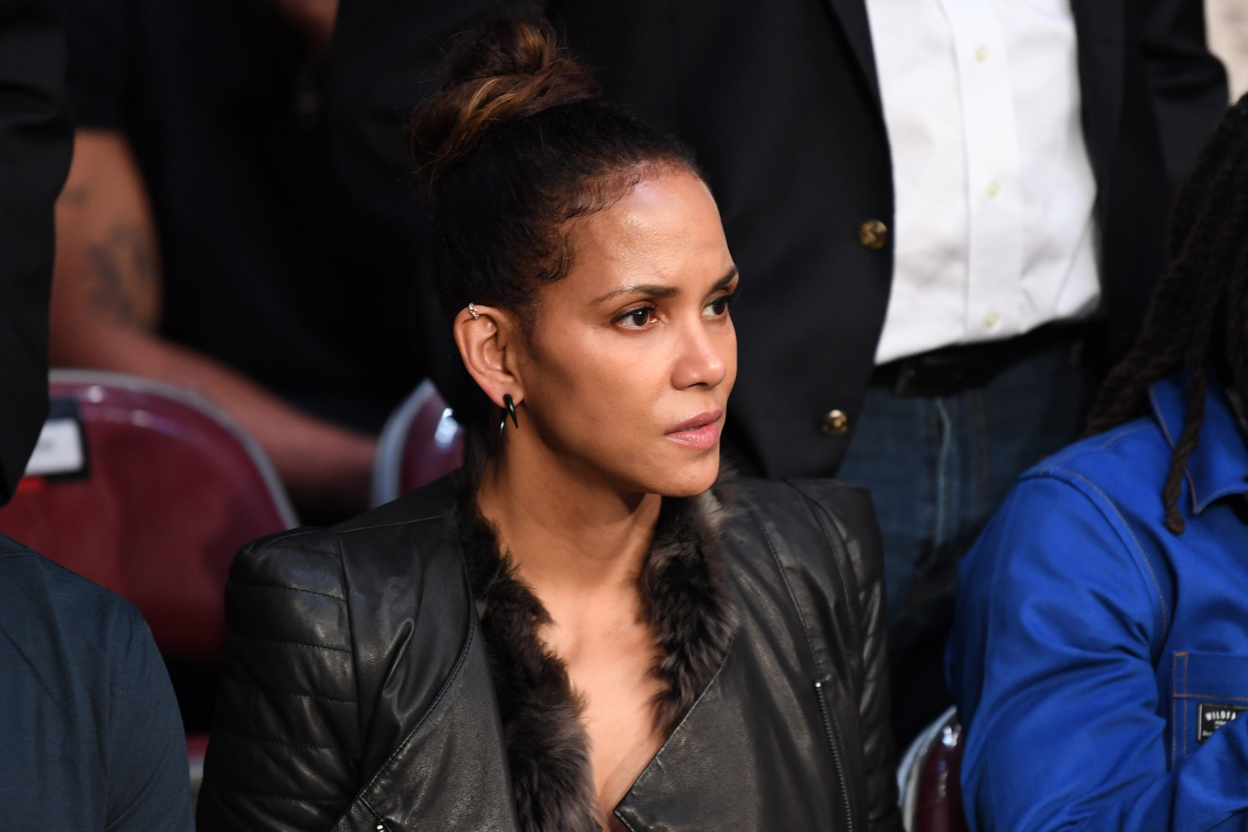 Hell hath no fury like Halle Berry shutting down bigots who're shaming her six-year-old son for wearing heels