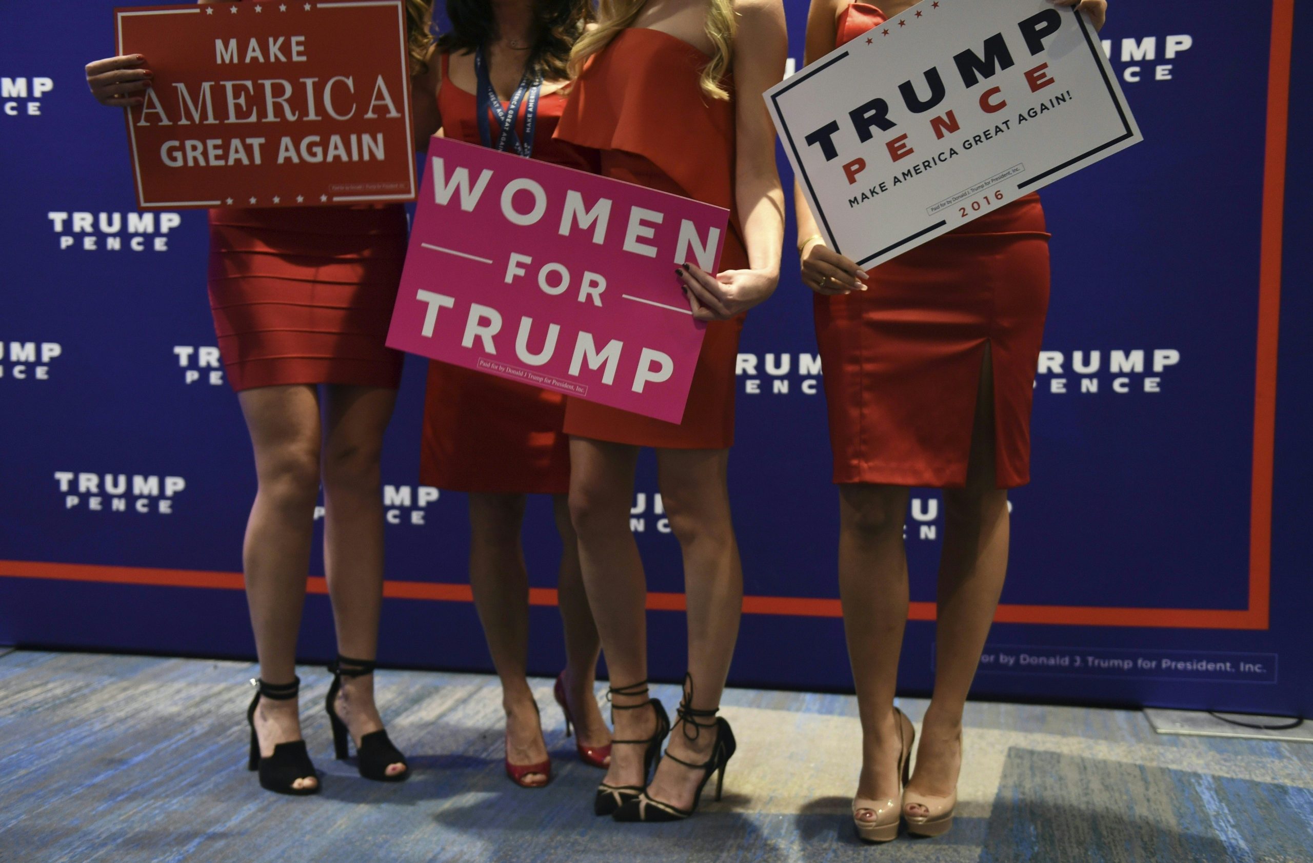 13 troubling problems with white feminism, according to a white feminist who's seen them firsthand