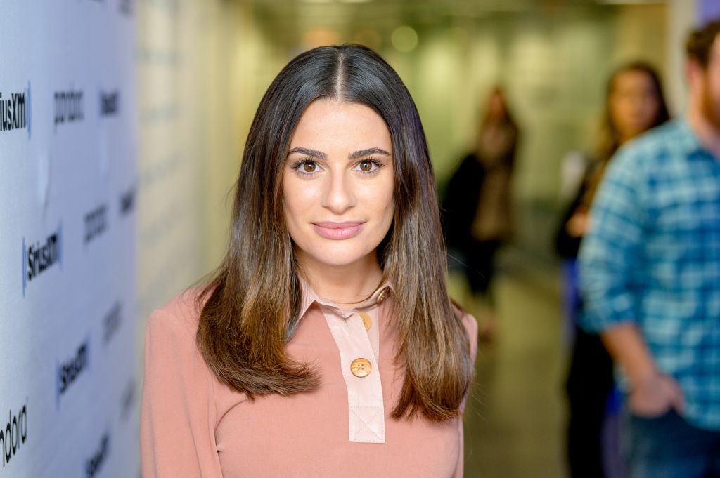 Lea Michele is 'reaching out' to former co-stars after making life on Glee a 'living hell'