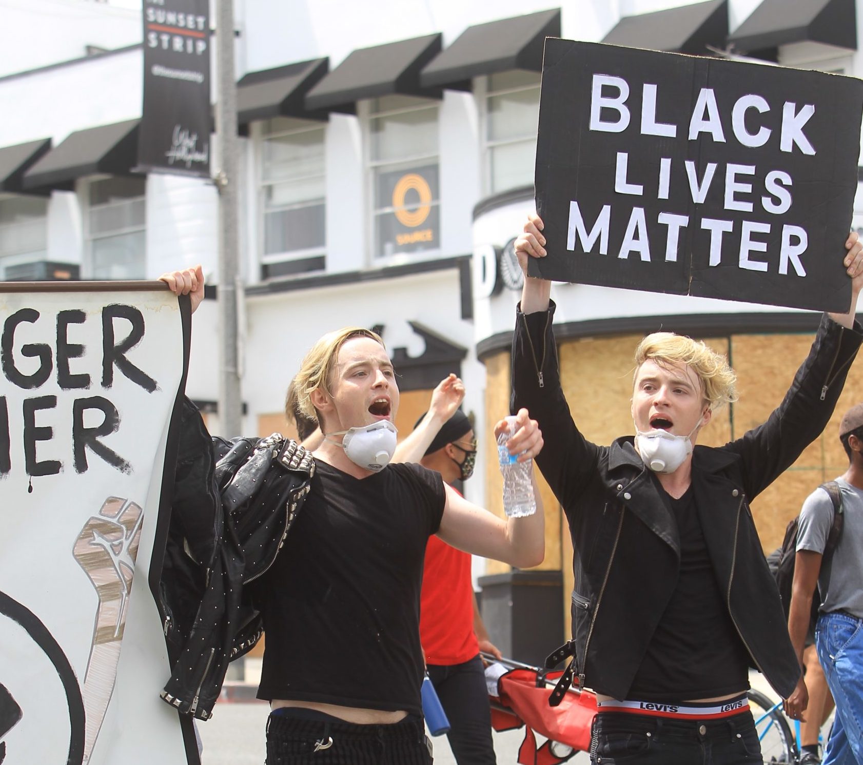 Jedward joining Black Lives Matter protests proves they're more qualified to serve as president than Donald Trump