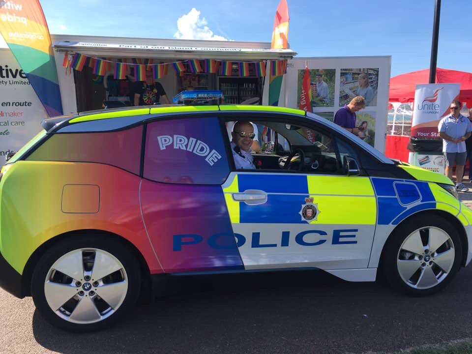 Police officer reprimanded after being caught on video calling youths 'little f****ts' – but will keep his job