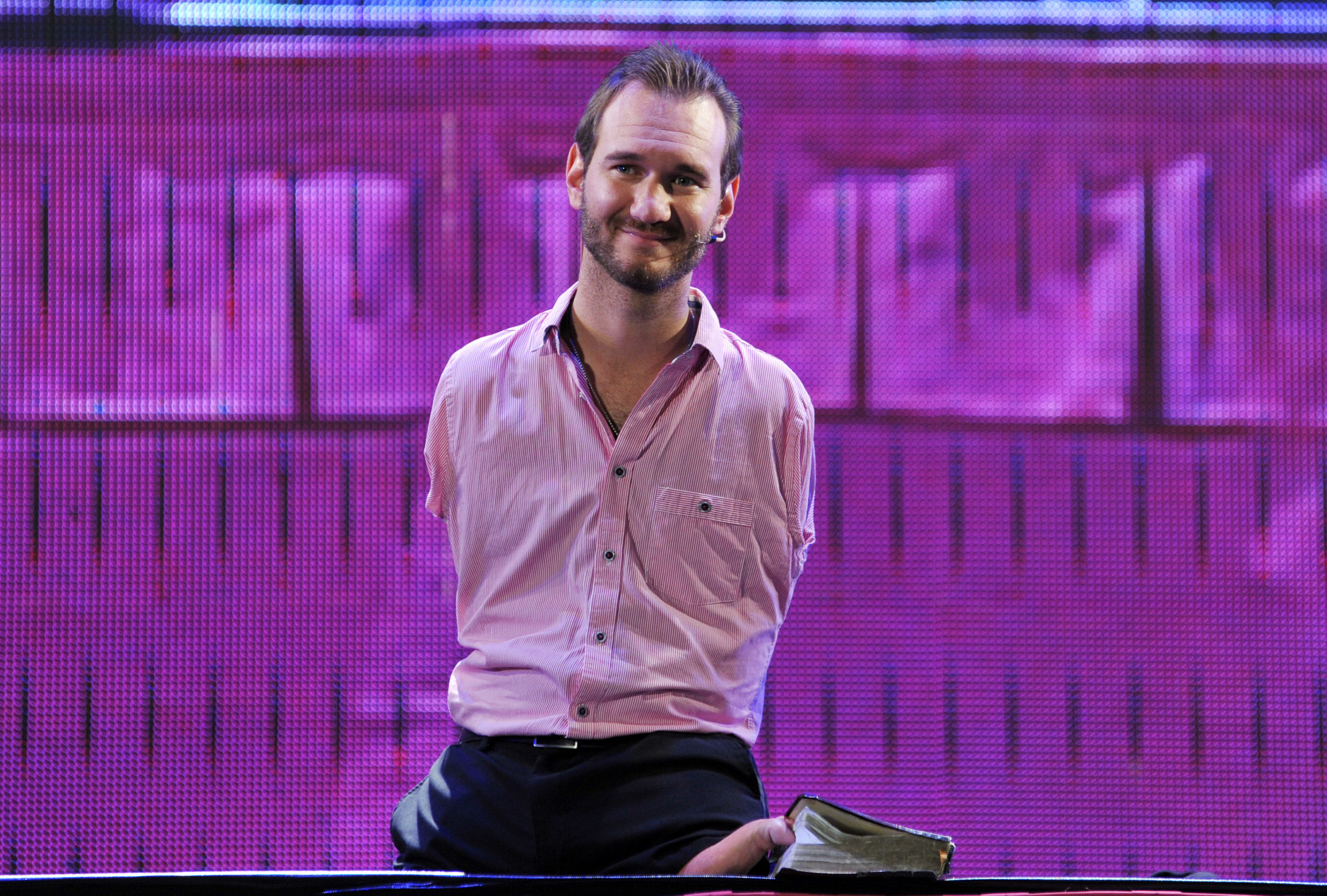 Anti-bullying evangelist with ties to the White House 'told assistant to quit' when he found out he was gay