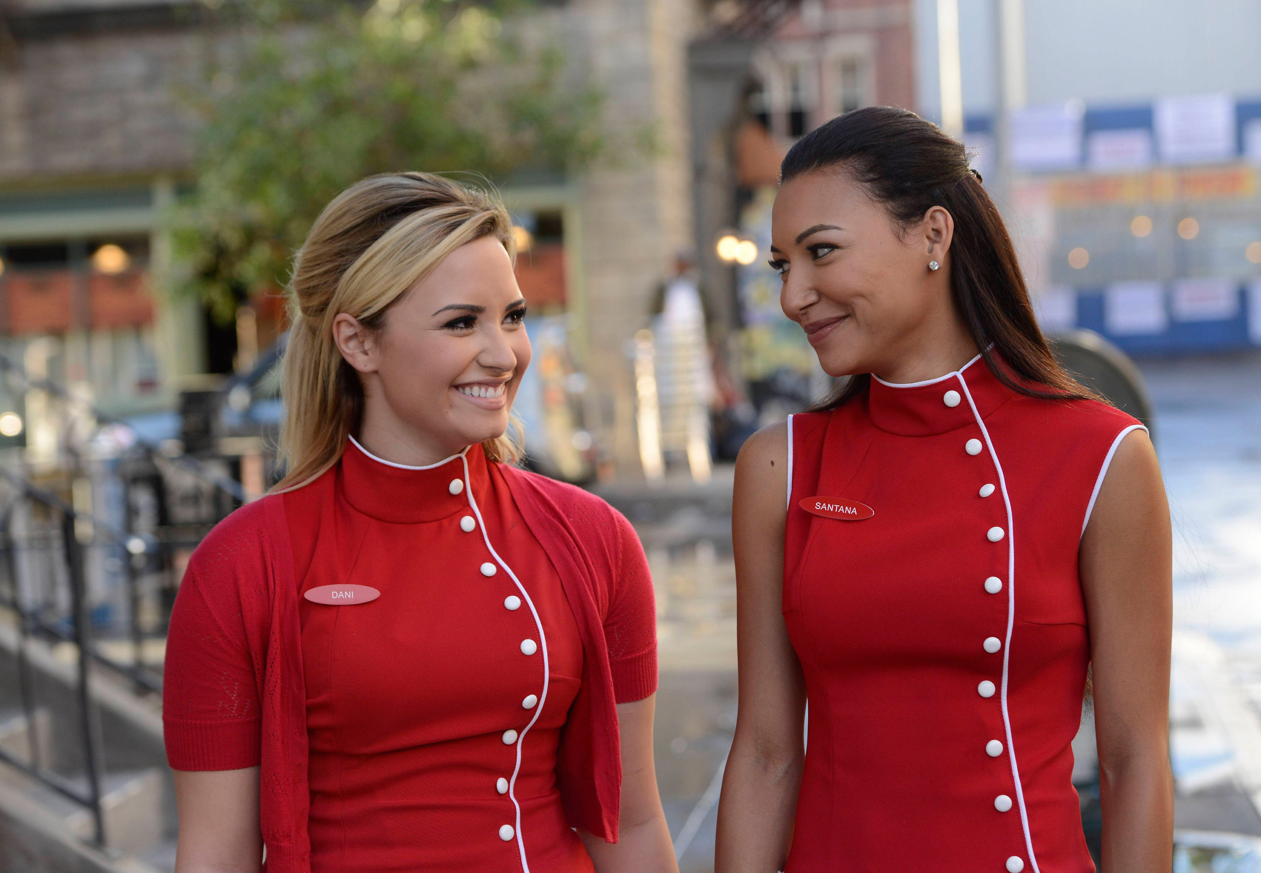Demi Lovato pays emotional tribute to on-screen girlfriend Naya Rivera for helping closeted queer girls like her
