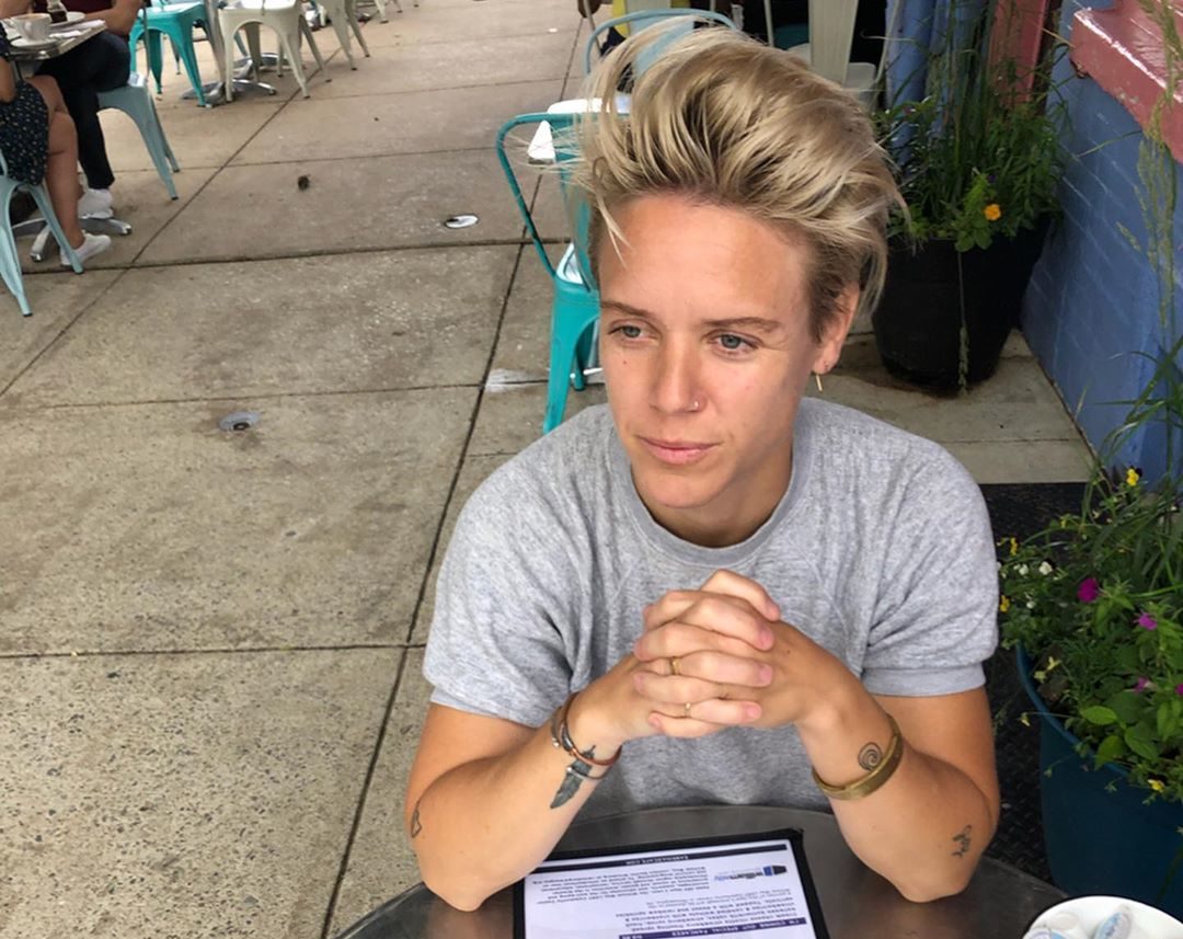 Lesbian football icon Lori Lindsey launches blistering attack on transphobes while defending the rights of trans girls to play sports