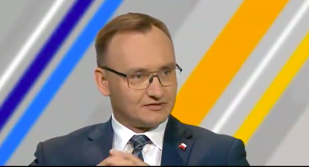 Shamelessly transphobic Polish minister urged to resign after lying about schools 'stuffing' kids with hormones