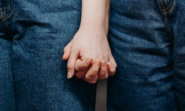 Mother threatens to sue after teacher ‘bullied’ her gay daughter for holding her girlfriend’s hand