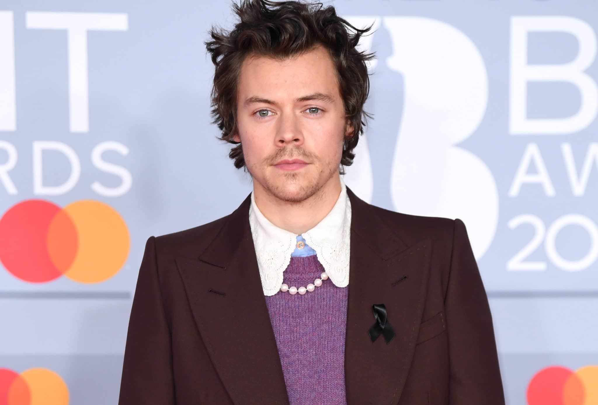 In true 2020 fashion, Harry Styles is self-isolating after positive coronavirus test on set of new film