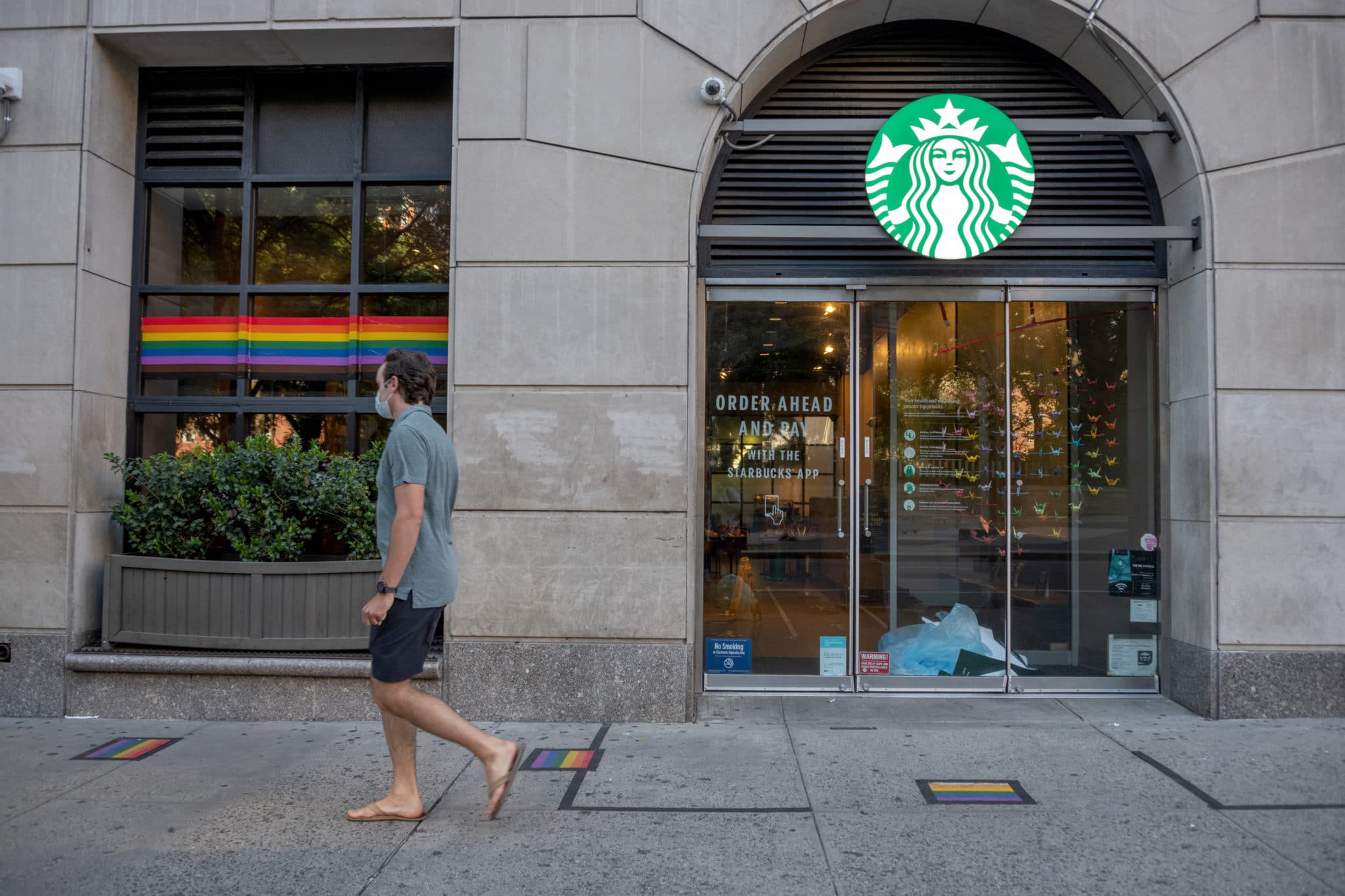 Christian barista files lawsuit against Starbucks, claiming she was forced to wear a rainbow t-shirt