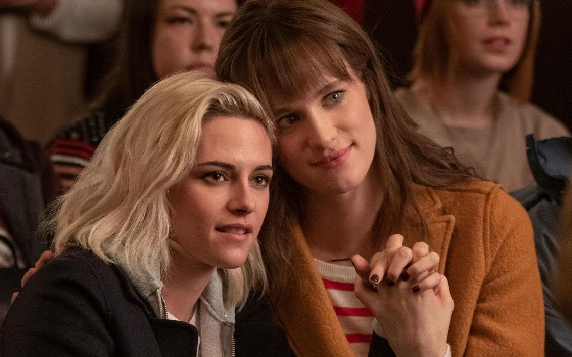 Kristen Stewart's cult lesbian Christmas movie is now streaming for free