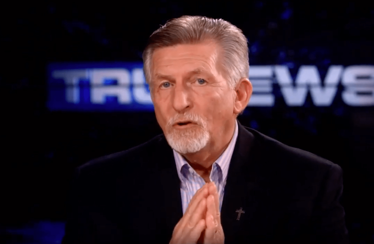 Trump-approved hate preacher threatens pandemic hero Dr Rachel Levine in disgustingly transphobic rant