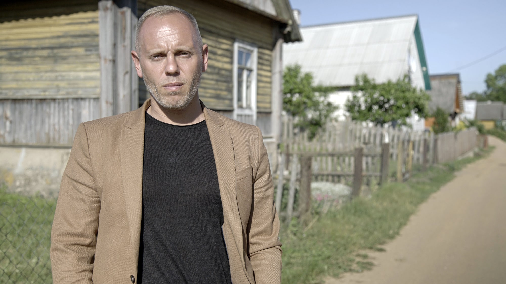 Judge Rob Rinder visits mass Holocaust grave in powerful new documentary: ‘It's the most articulate expression of human evil’