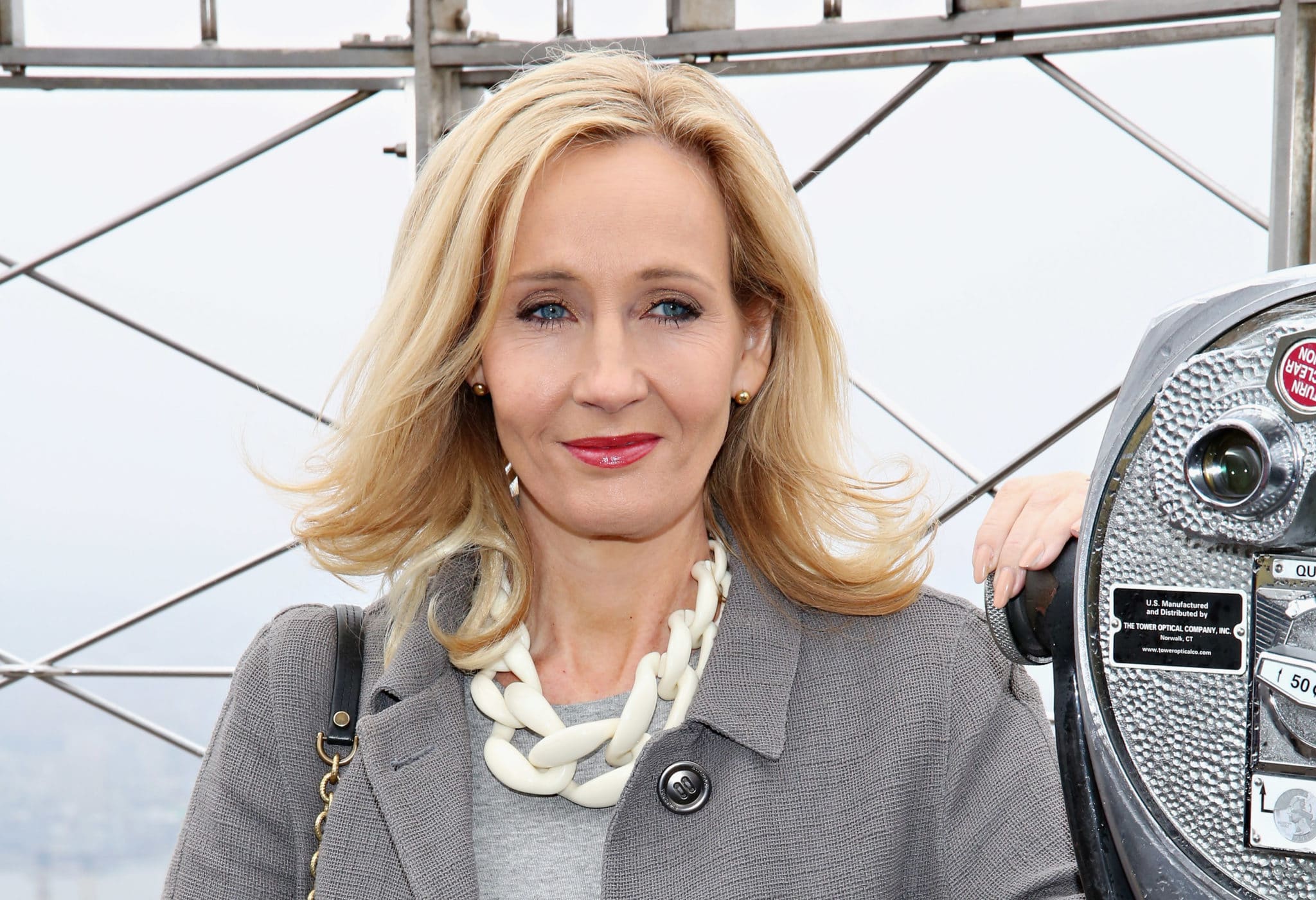 JK Rowling enjoys boozy lunch with anti-trans lobby while thousands march for trans equality