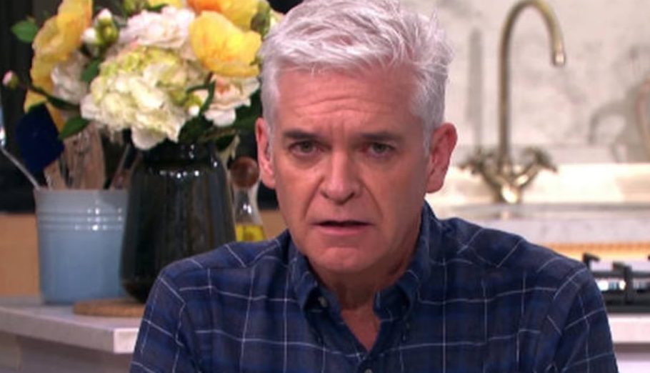 Generous Phillip Schofield offers to pay pensioner's huge energy bill after money troubles leave her unable to eat or sleep