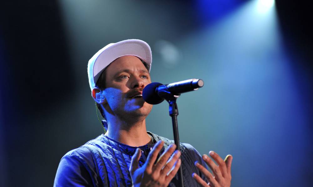 Will Young 'threatened with stabbing' in terrifying homophobic street attack