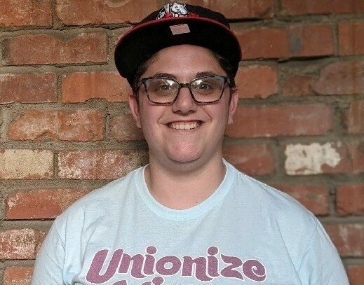 Sports Illustrated copy chief comes out as non-binary: 'It's the freedom to be any gender you want to be'