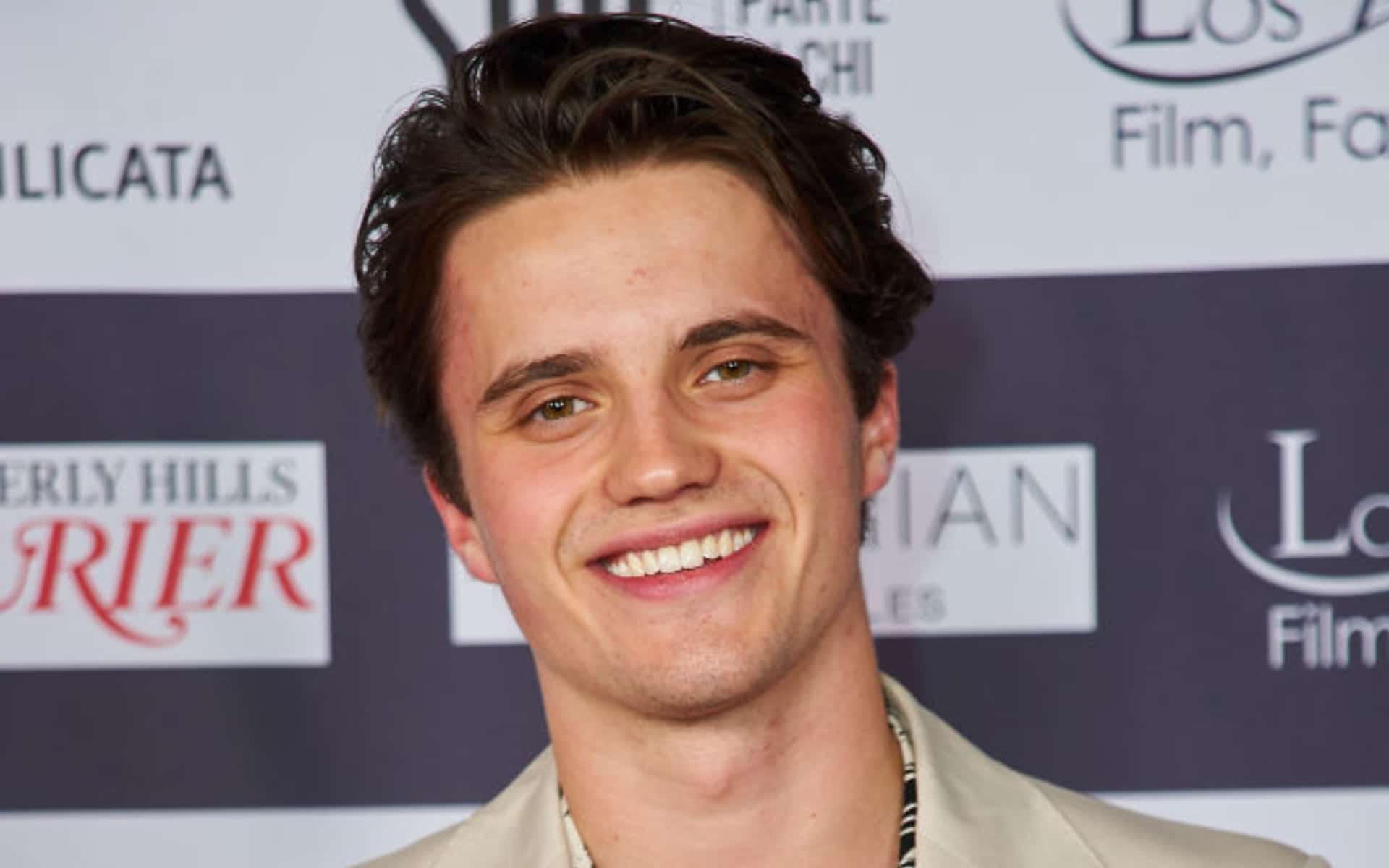 Love, Victor's George Sear on sex scenes, tackling homophobia and why he's proud to play gay