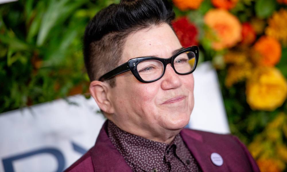 Orange Is the New Black star Lea DeLaria hospitalised after 'major gay-bashing', aged 24