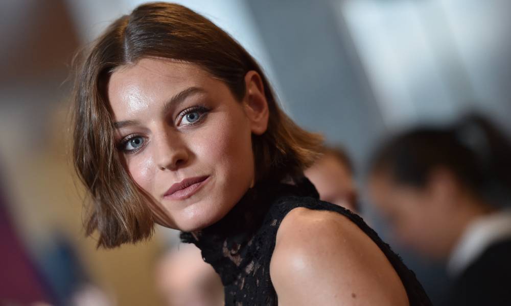 The Crown star Emma Corrin quietly changes pronouns while sharing binder journey