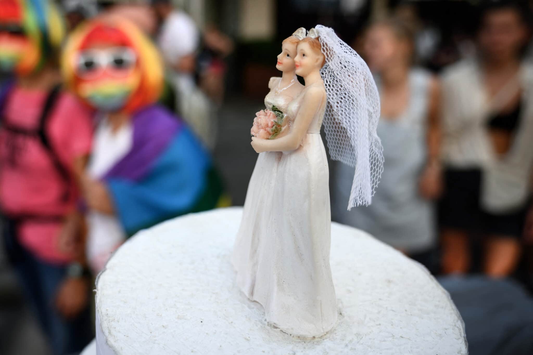 Switzerland announces date first same-sex couples will be able to marry after landmark referendum