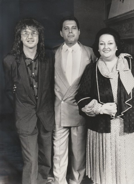 Mike Moran with Freddie Mercury and Montserrat Caballé. 