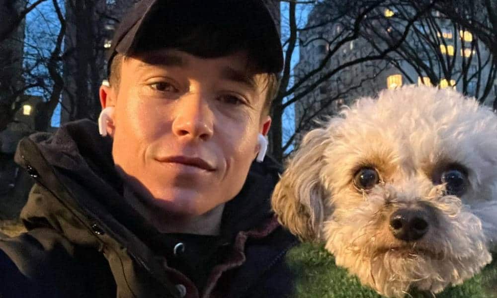 Elliot Page radiates joy in wholesome Christmas dog selfie and fans are in love