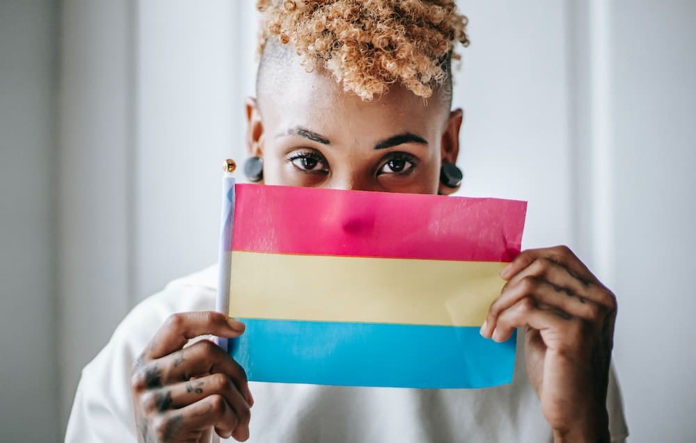 5 very important facts pansexual people want you to know about pansexuality