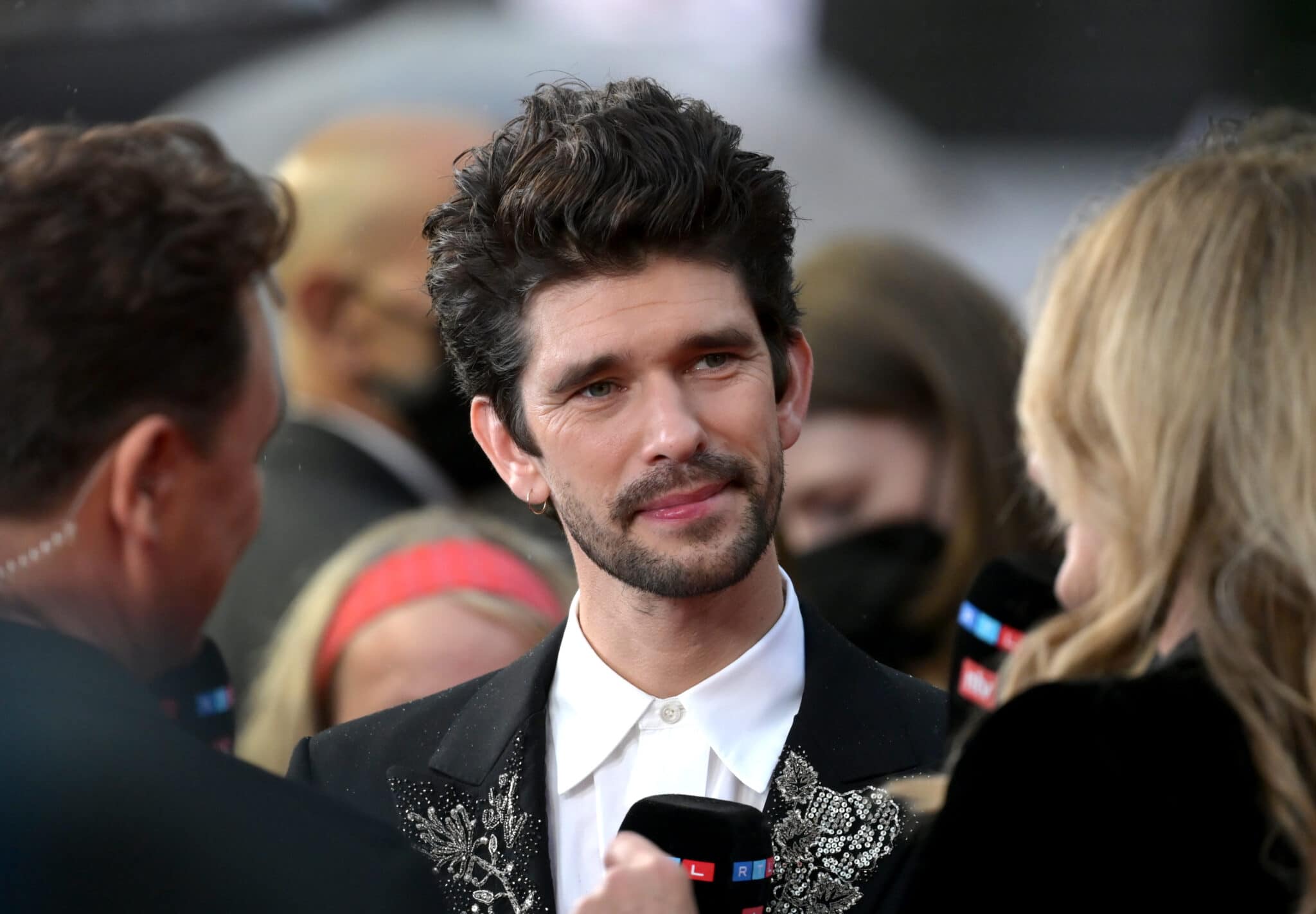 Ben Whishaw sometimes 'doesn't believe' straight actors playing gay roles
