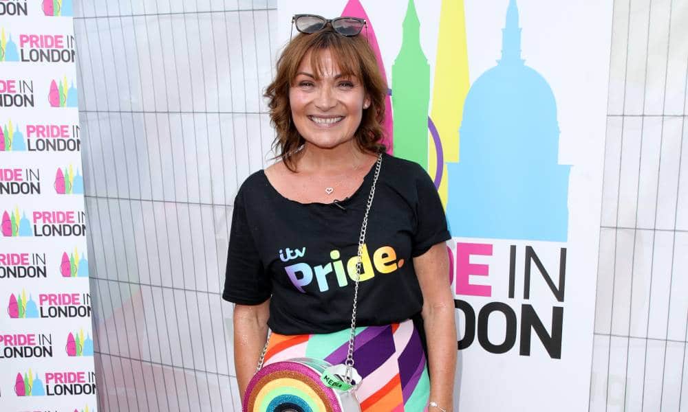 Lorraine Kelly wears a t-shirt that says 